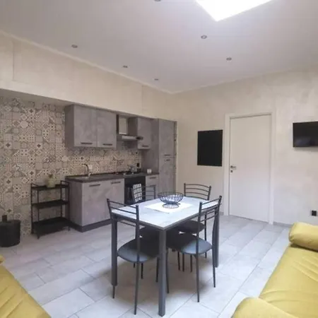 Apartment La Casa Di Augusto A Porta Pia Moderno Al Centro Rome